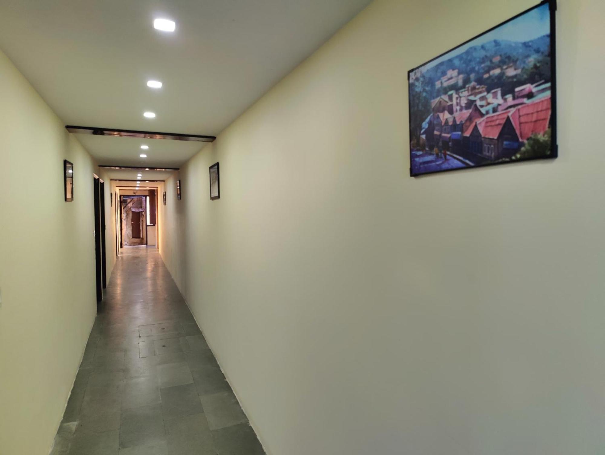 The Ashoka Inn 300Mts Walkable From Mall Road Шімла Екстер'єр фото